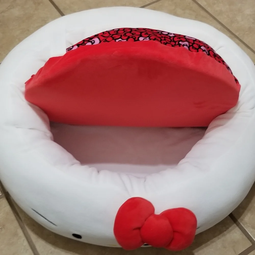 Sanrio Hello Kitty Round White & Red Plush Pet Bed with Removable Pillow